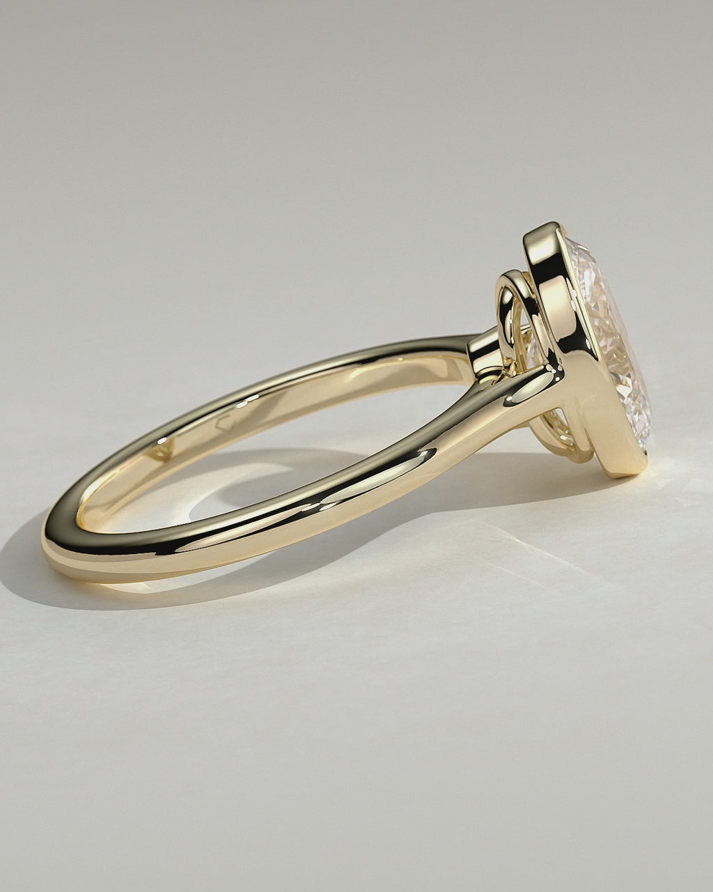 MET 0064 Oval Solitaire Engagement Ring