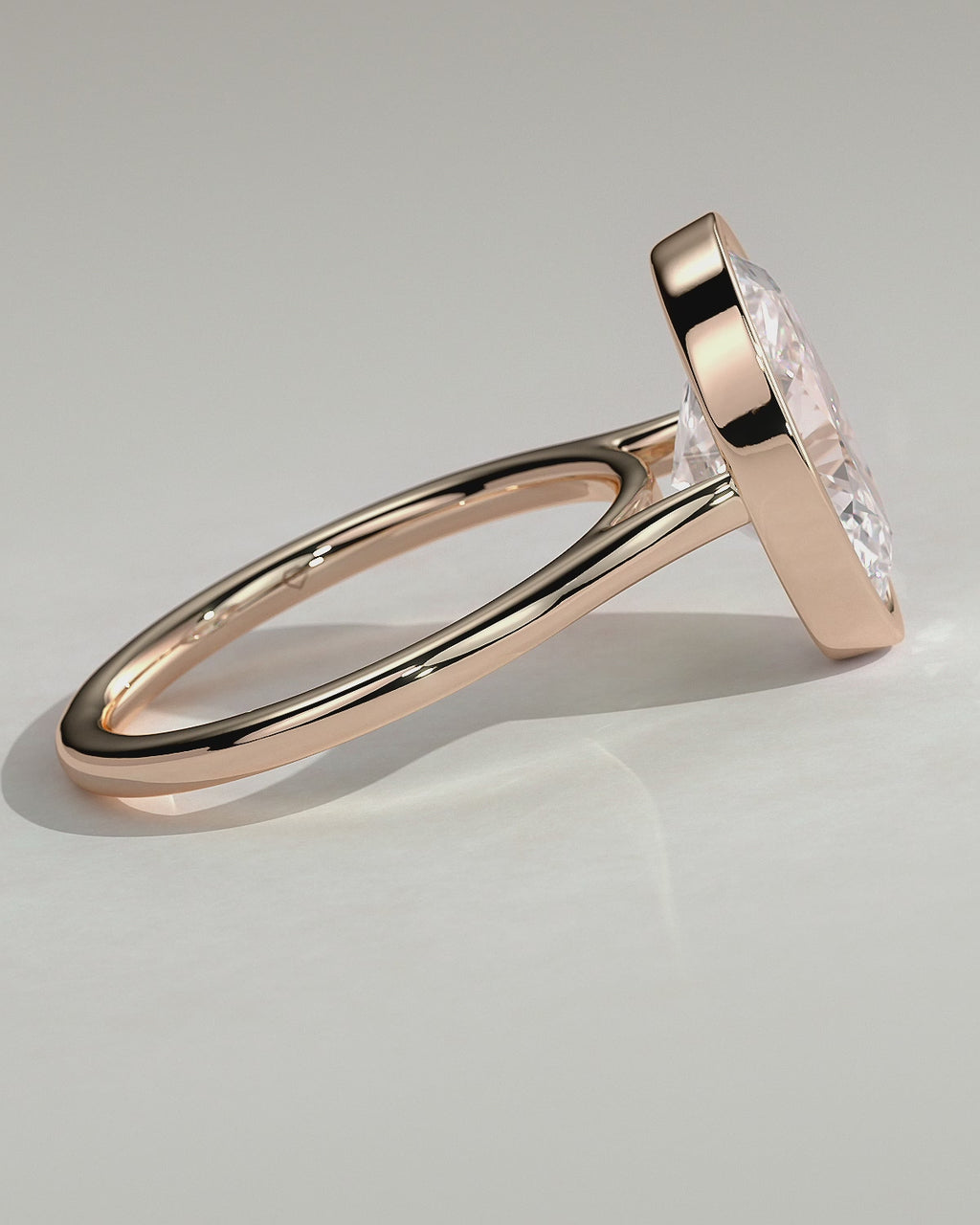 MET 0151 - 4 ct center stone - 18k Rose Gold source reference - product rotation video