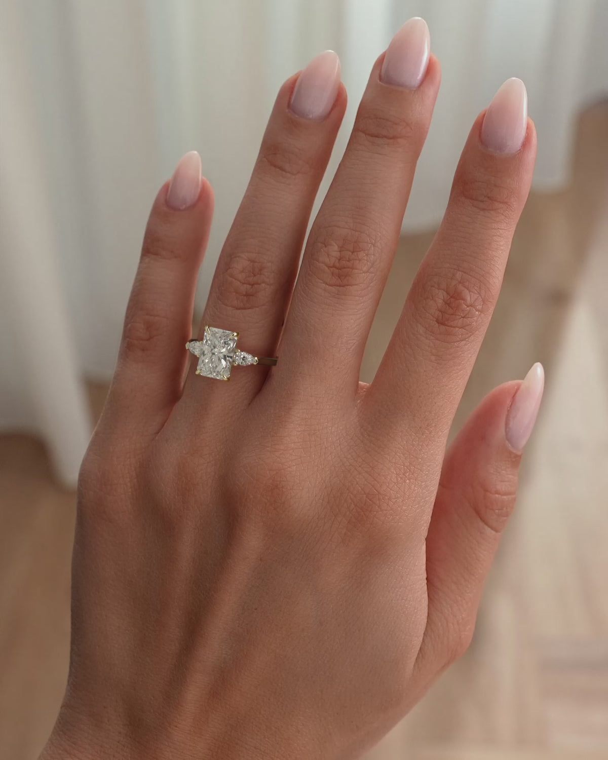 MET 0102 - 3 ct source configuration - 18K yellow gold source reference - LV video