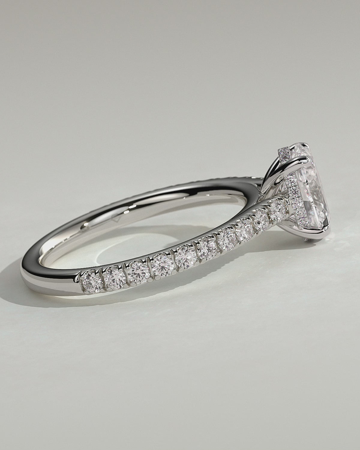 MET 0014 - 1 ct center stone - 18k White Gold source reference - product video - source f9babceb2bda42bde5e454f0ea86447f