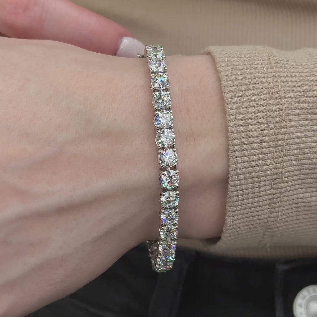 MET-WB-0030 | 14K White Gold | LGBO90026 | White Gold 18ctw Lab Grown Diamond Tennis Bracelet | LGBO90026-vid.mp4
