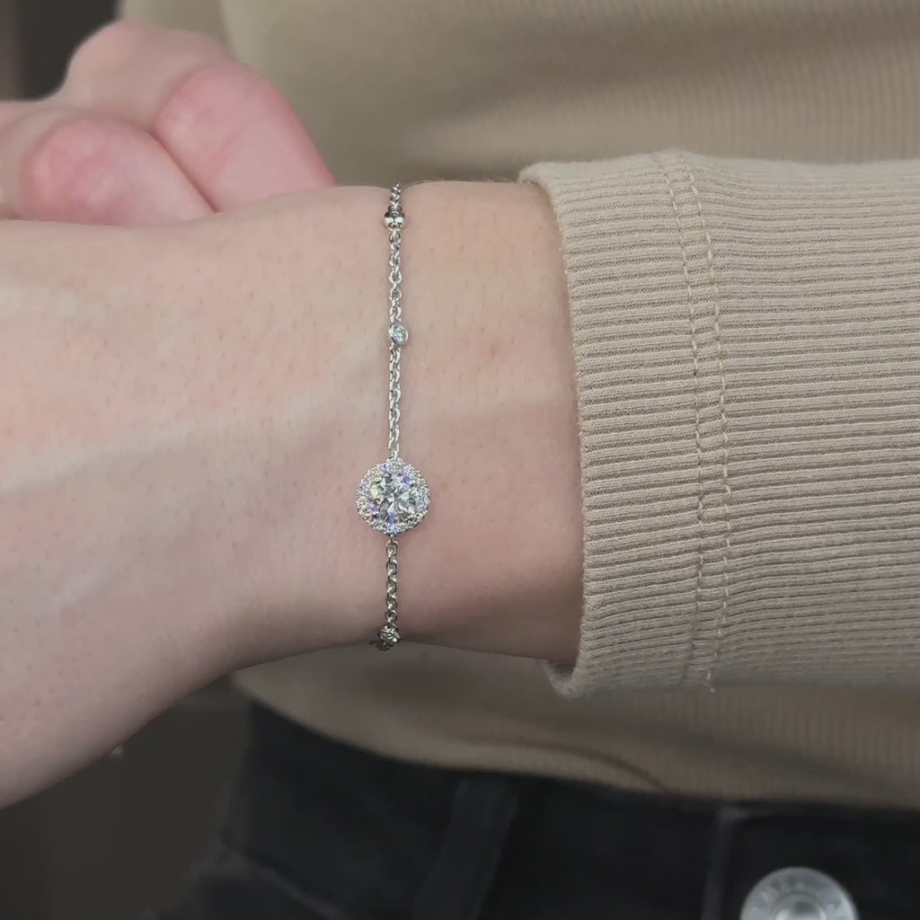 MET-WB-0009 | 14K White Gold | LGBT0064 | White Gold Round Halo Adjustable Lab Grown Diamond Bracelet (9/10ctw) | LGBT0064-vid.mp4