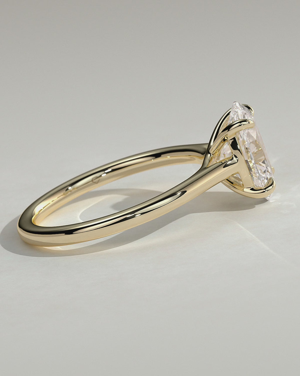 MET 0043 Oval Solitaire Engagement Ring