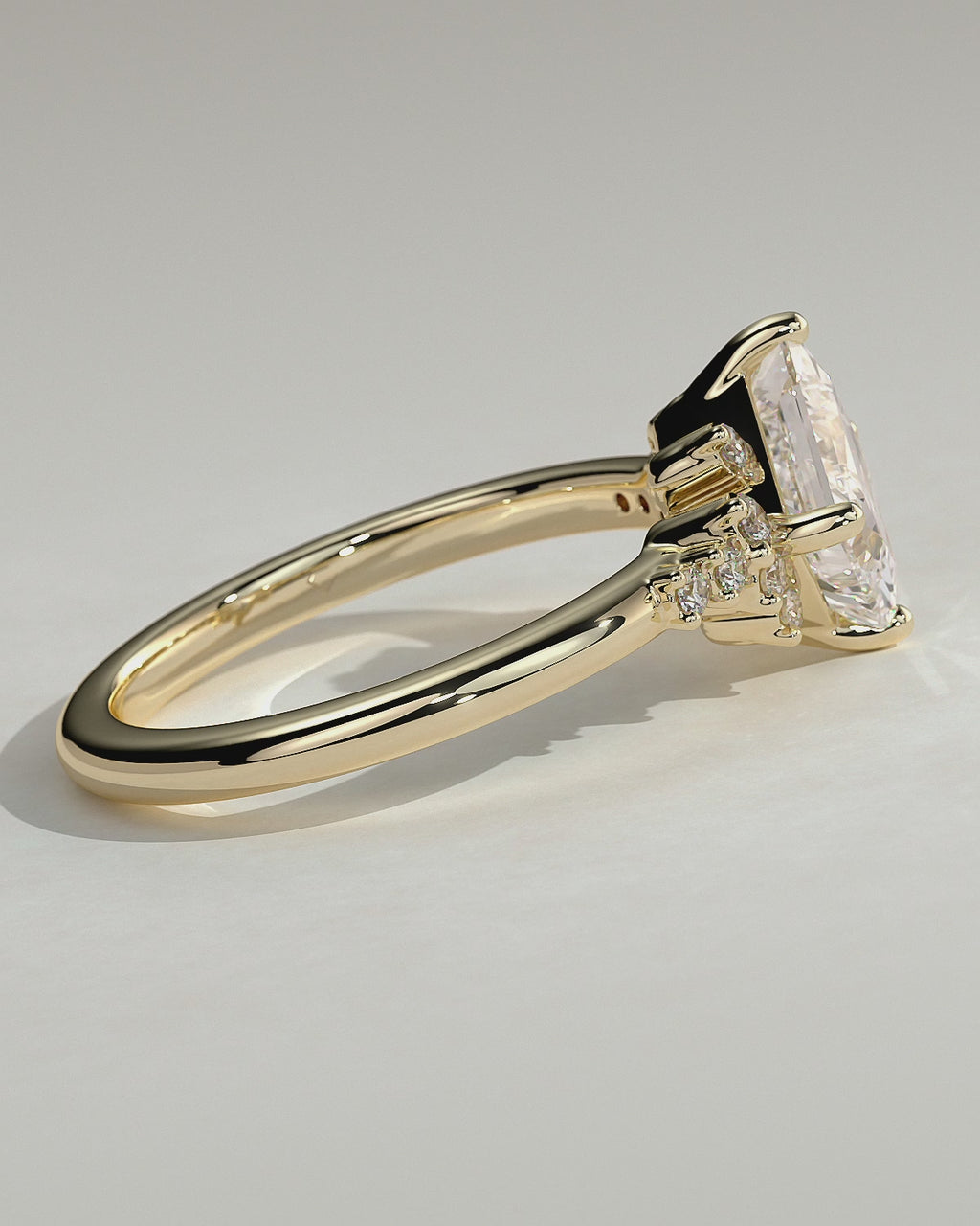 MET 0091 Princess Solitaire Engagement Ring