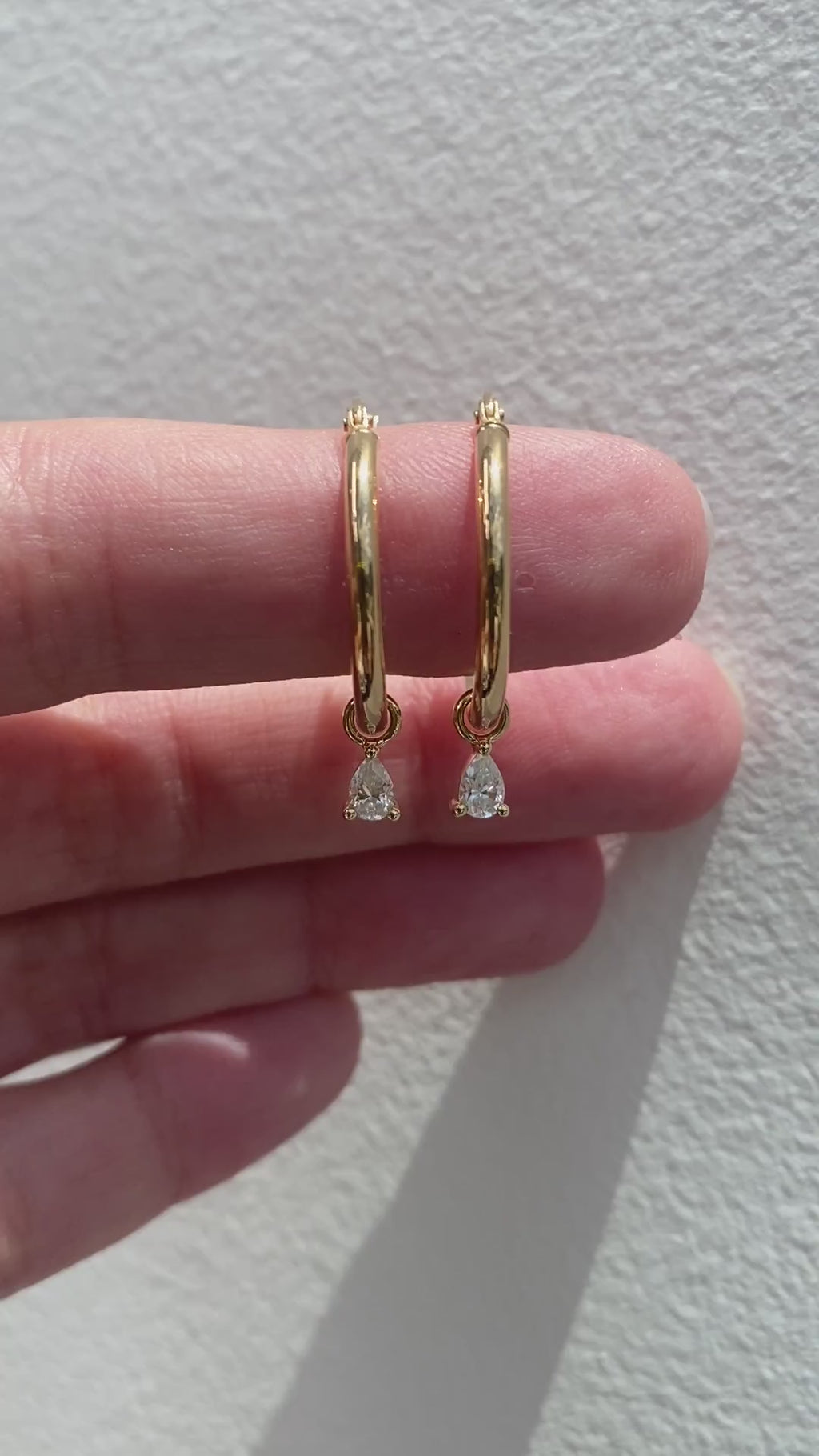 MET 0494 Earrings