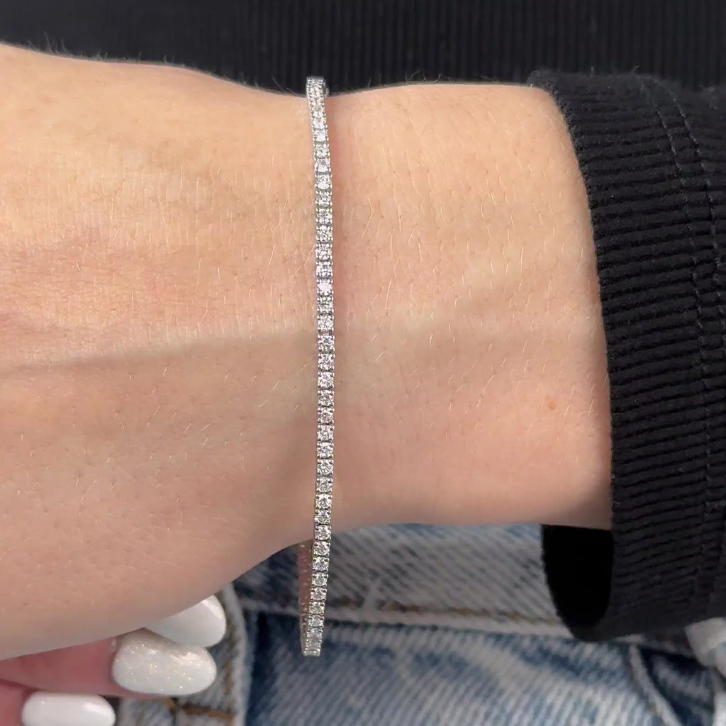 MET-WB-0037 | 14K White Gold | LGB200010 | White Gold 2ctw Lab Grown Diamond Tennis Bracelet | LGB200010-vid.mp4
