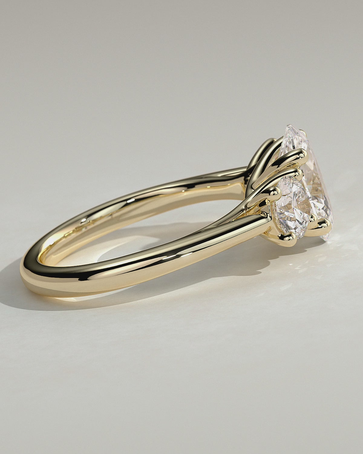 MET 0065 Oval Three Stone Engagement Ring