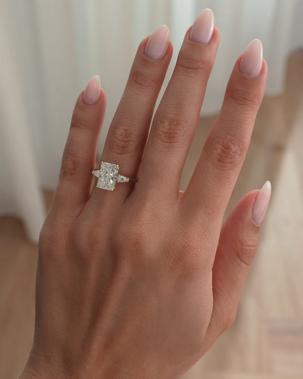 MET 0102 - 4 ct source configuration - 18K yellow gold source reference - LV video