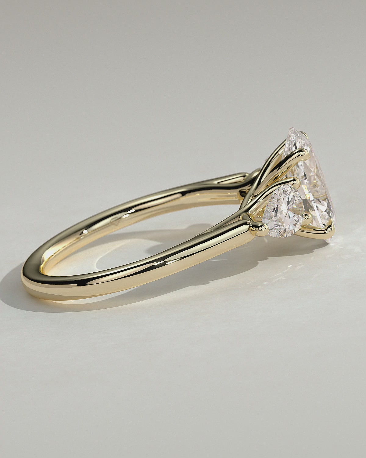 MET 0015 Oval Three Stone Engagement Ring